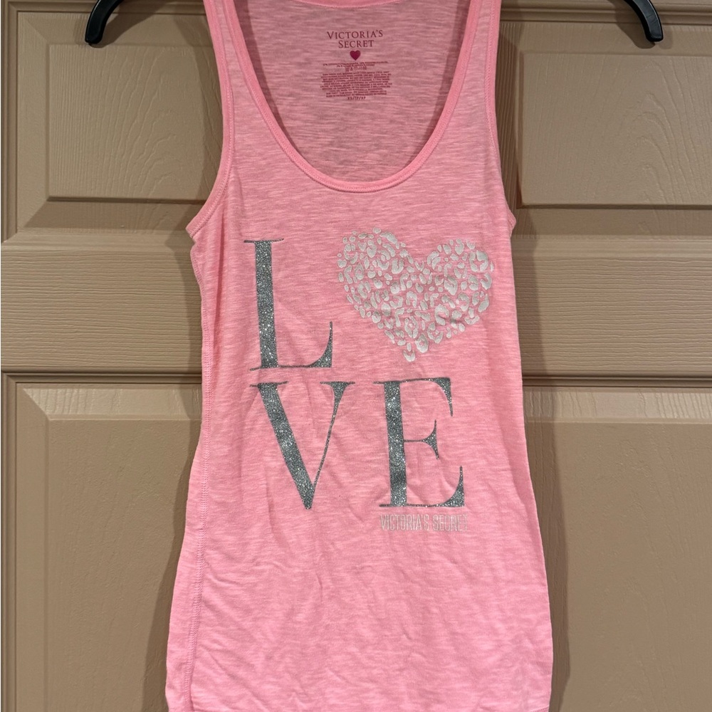 Victoria's Secret Pink Heart Graphic Tank Top